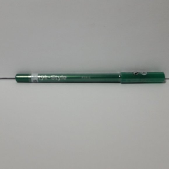 2 Styli Style Line & Seal Waterproof Eyeliner Green - Picture 1 of 6